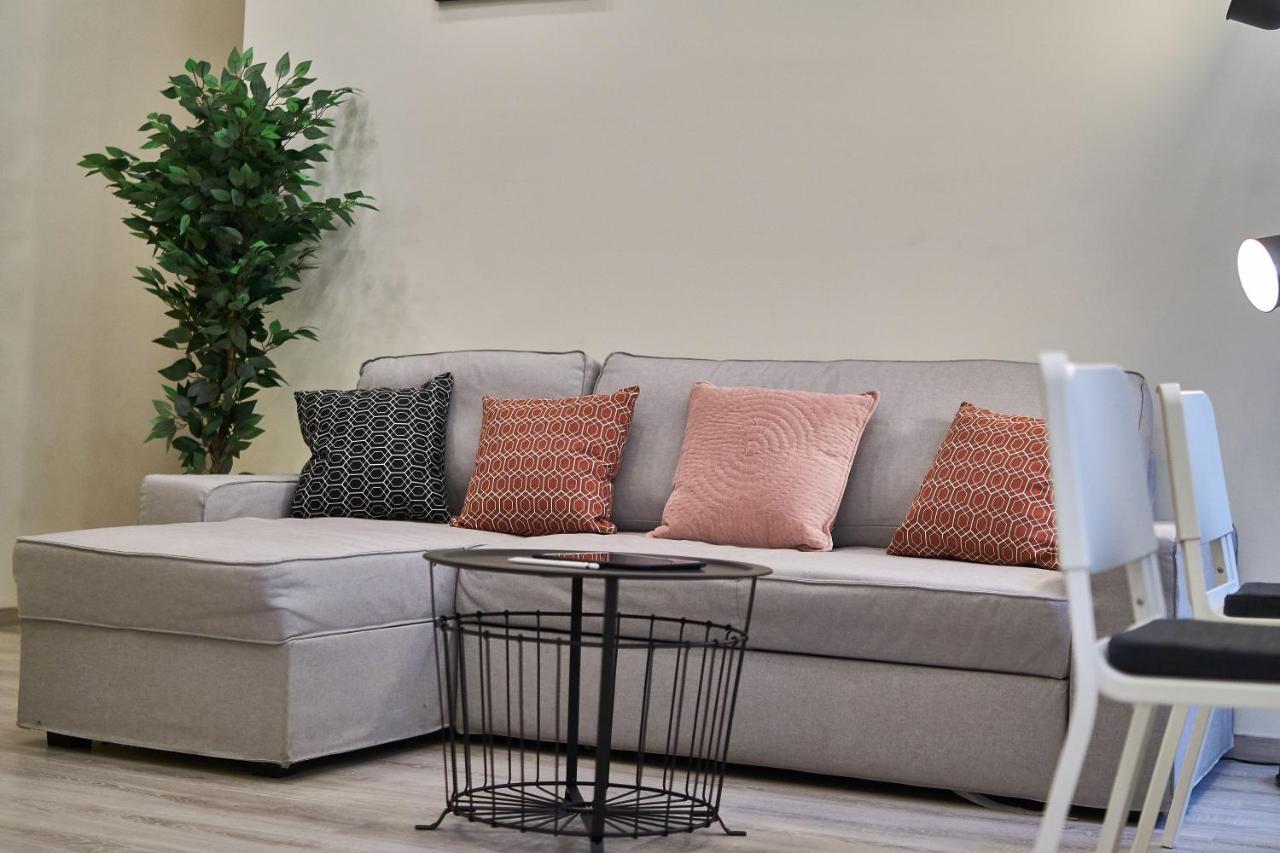 F4 Design Apartment- Будапеща Екстериор снимка
