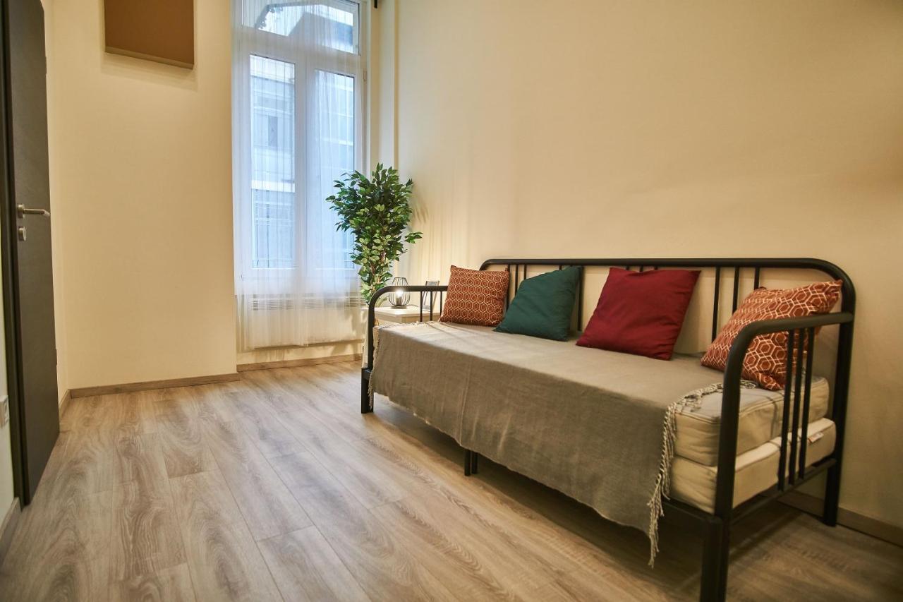 F4 Design Apartment- Будапеща Екстериор снимка